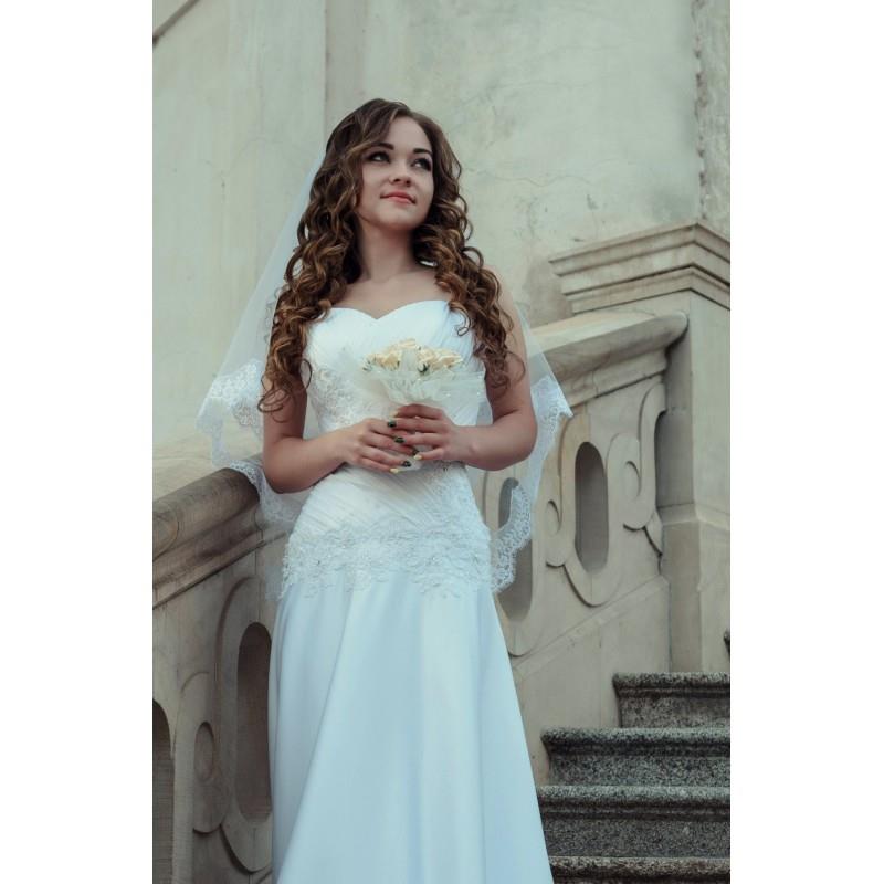 My Stuff, Romantic A-line wedding dress with 3-D applique  . - Hand-made Beautiful Dresses|Unique De