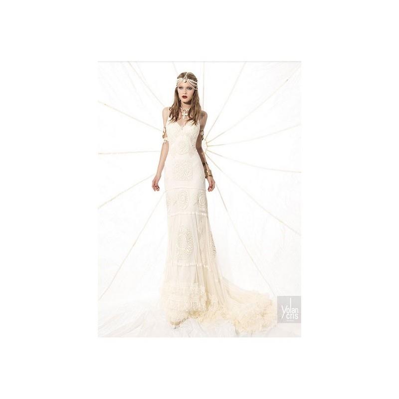 My Stuff, Vestido de novia de YolanCris Modelo Amalia - 2015 Recta Pico Vestido - Tienda nupcial con