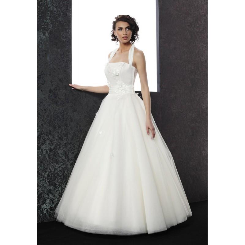 wedding, Pia Benelli Prestige, Pulpe ecrue - Superbes robes de mariée pas cher | Robes En solde | Di